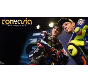 Penampilan Valentino Rossi dan Vinales di MotoGP 2018 | Slot Games | Judi Game Slot