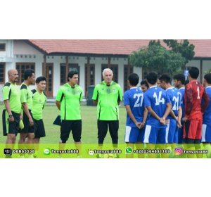 Mario Gomez : Persib Tim Besar Tetapi Fasilitas Latihan Buruk | Judi Bola Online | Agen Bola Terpercaya